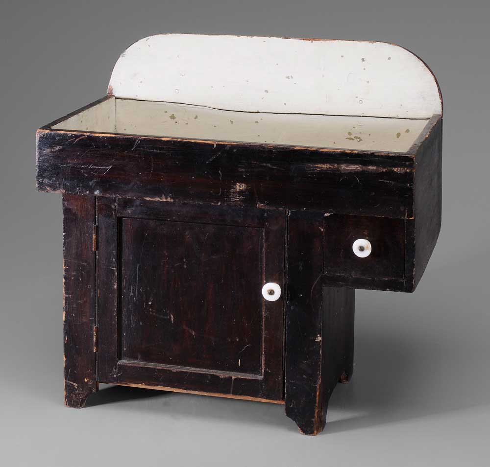 Appraisal: Grain-Painted Miniature Dry Sink American late th century poplar and