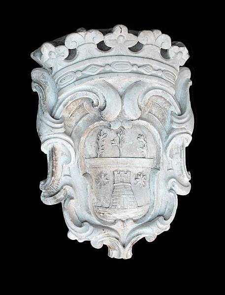 Appraisal: An Italian Baroque style white marble crest of the Stemma