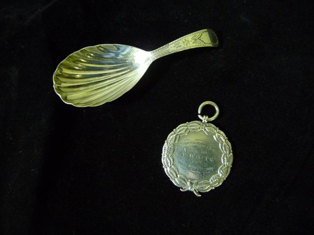 Appraisal: A sterling silver caddy spoon by George Smith Thomas Hayter