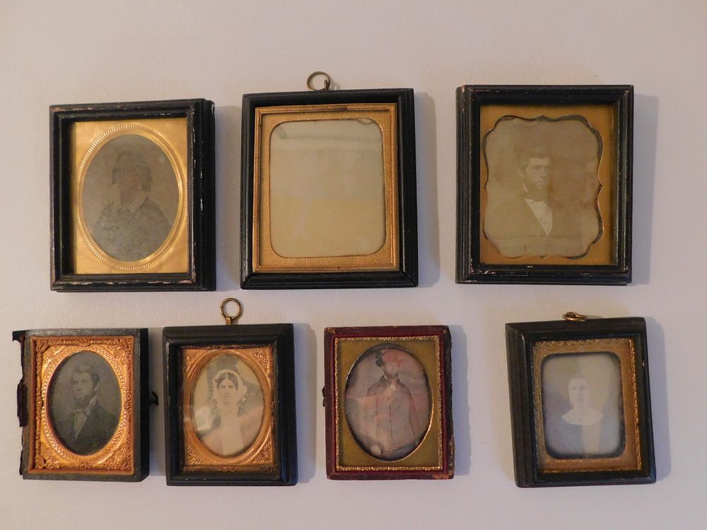 Appraisal: LOT DAGUERREOTYPE PORTRAITS Lot of antique daguerreotype photographs partially cased