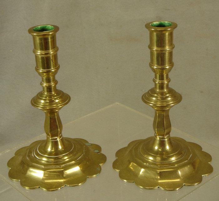 Appraisal: Pr metal base pushup brass candlesticks h Estimate -