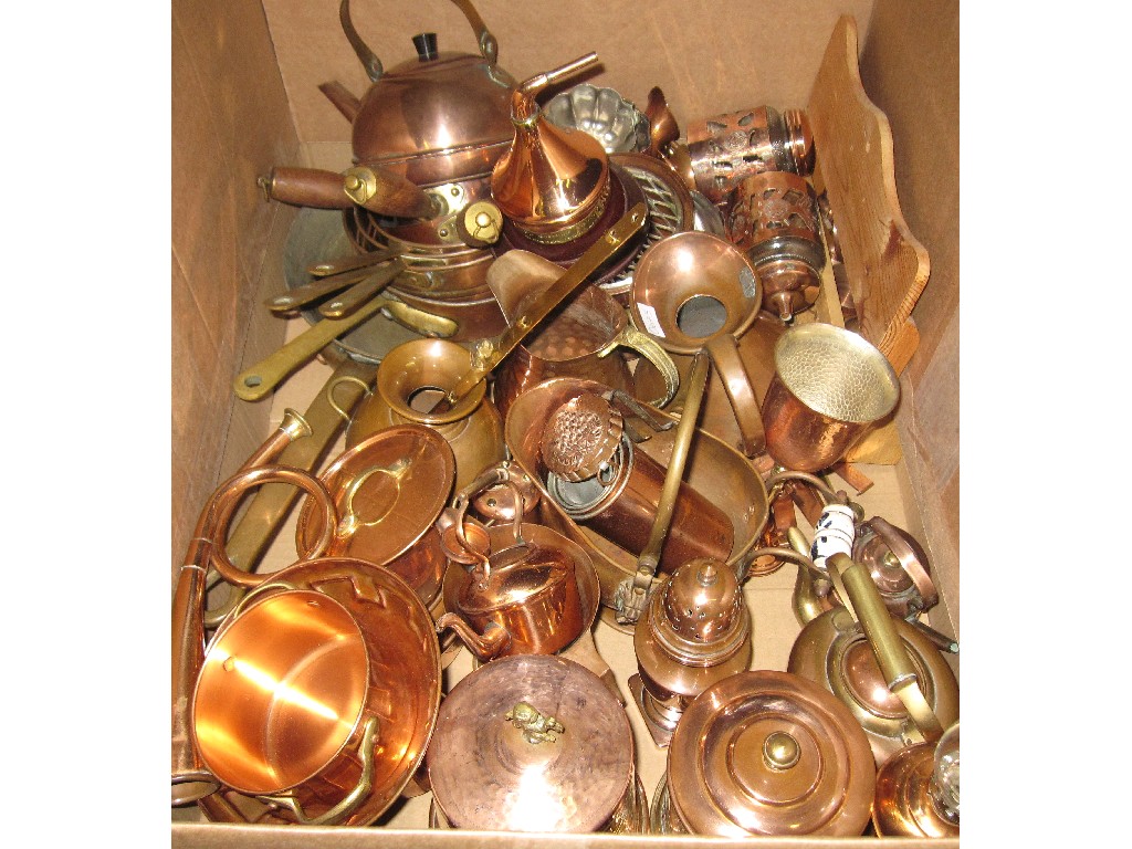 Appraisal: Boxed lot of mixed copper and kitchen utensils etc