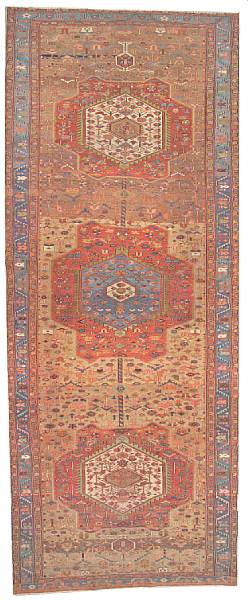 Appraisal: A Serapi carpet Northwest Persia late th century size approximately