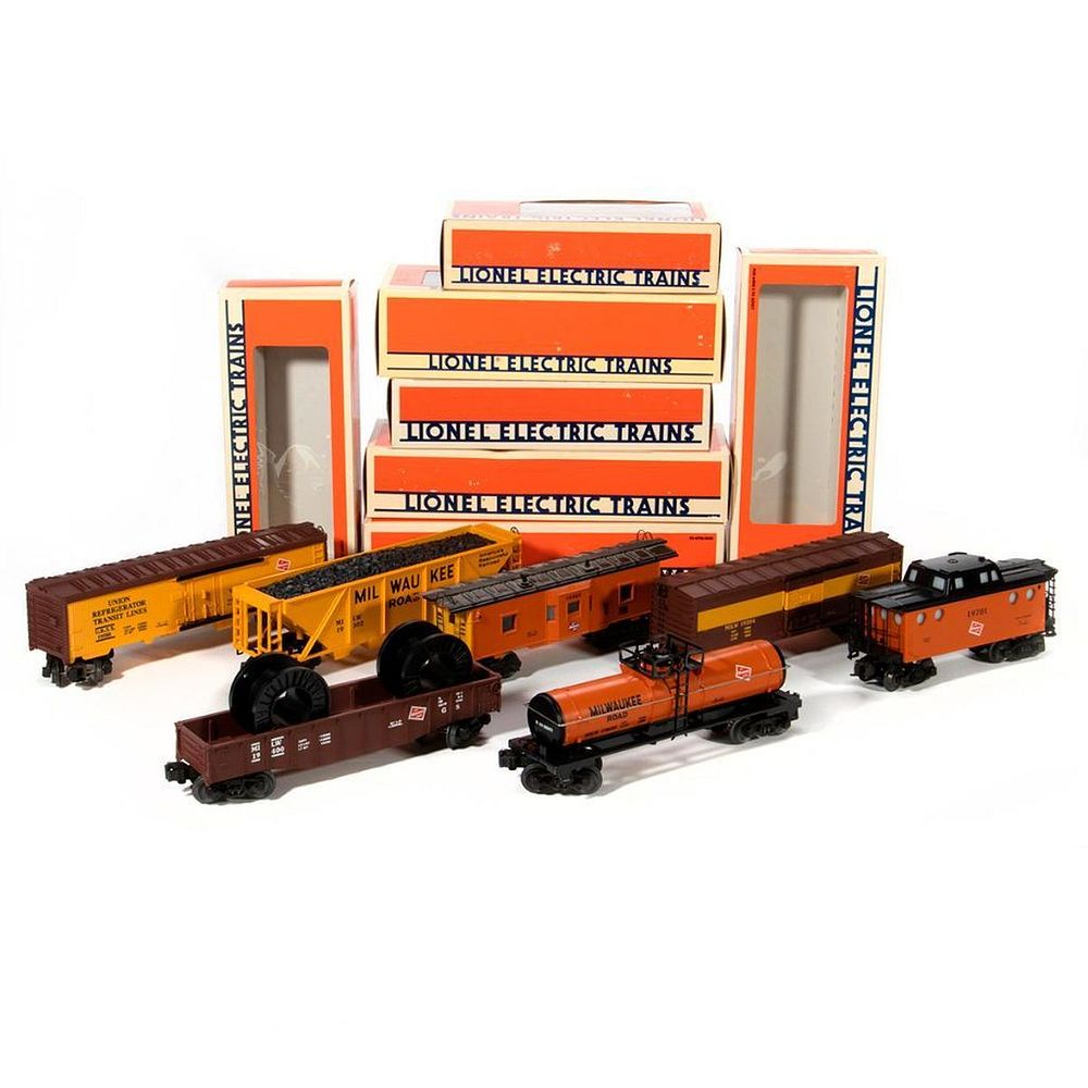 Appraisal: Lionel O Gauge Freight Cars Lionel - Milwaukee Road Bay