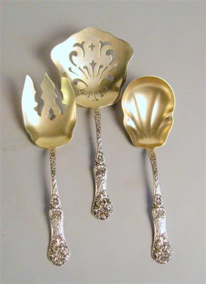 Appraisal: Three Mount Vernon 'Yetive' pattern sterling silver serving pieces Comprising