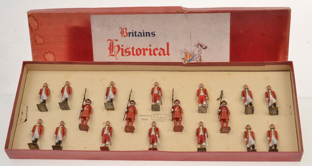 Appraisal: BRITAINS YEOMAN OF THE GUARDS POST WAR OUTRIDERS AND FOOTMEN