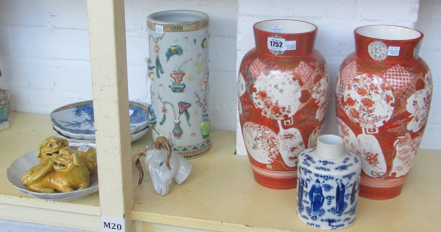 Appraisal: A quantity of oriental ceramics including a pair of Japanese