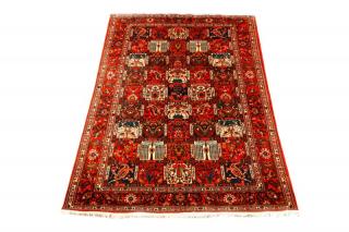 Appraisal: Hand Woven Persian Room Sized Rug Wool Iran Floral design