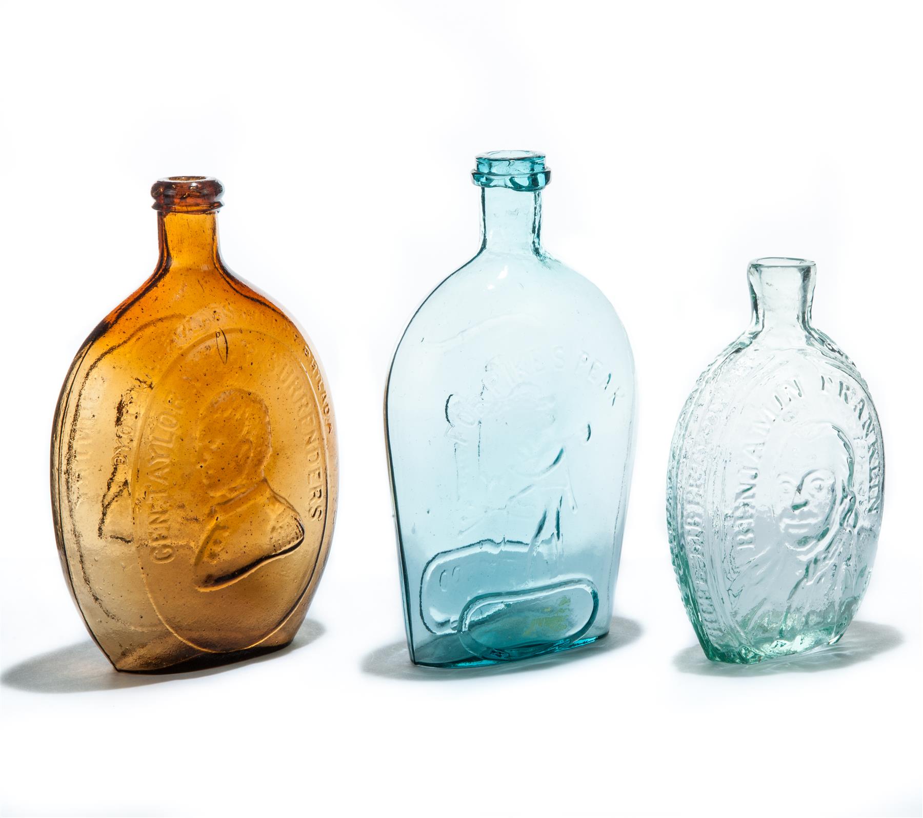 Appraisal: THREE AMERICAN HISTORIC BLOWN GLASS FLASKS Second quarter- th century