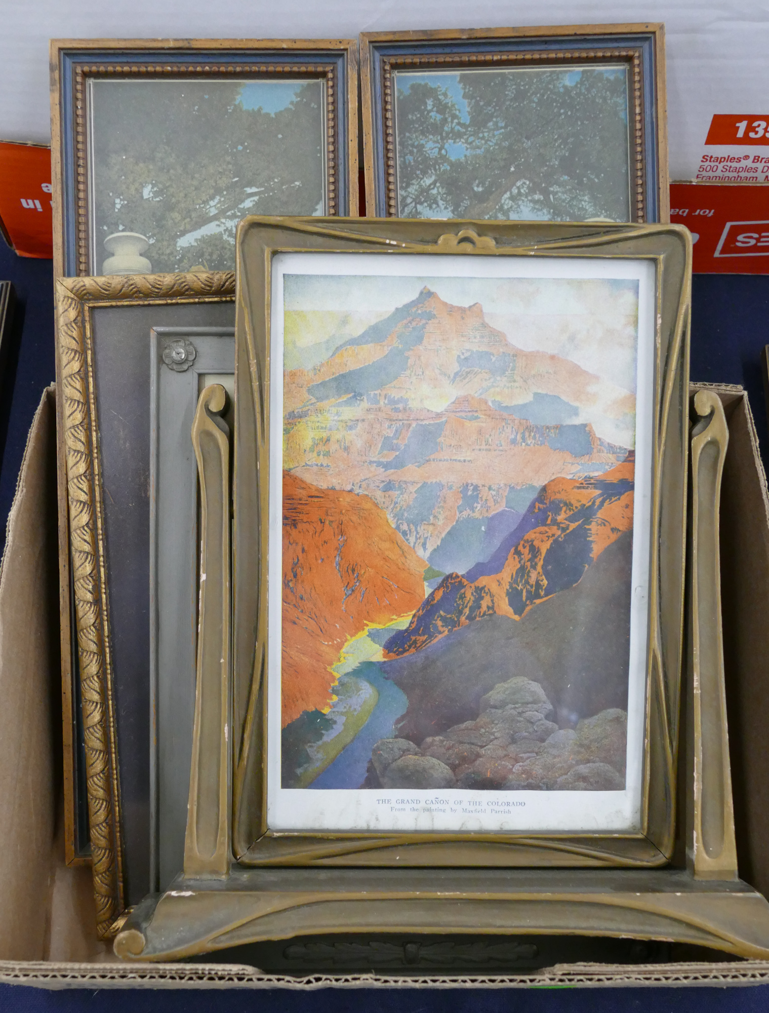 Appraisal: Box pc Maxfield Parrish Small Framed Prints etc