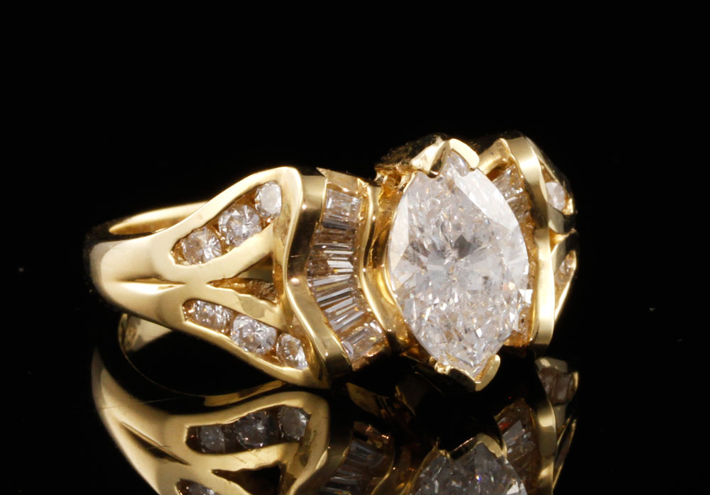 Appraisal: - K Yellow Gold and Diamond Ring K yellow gold