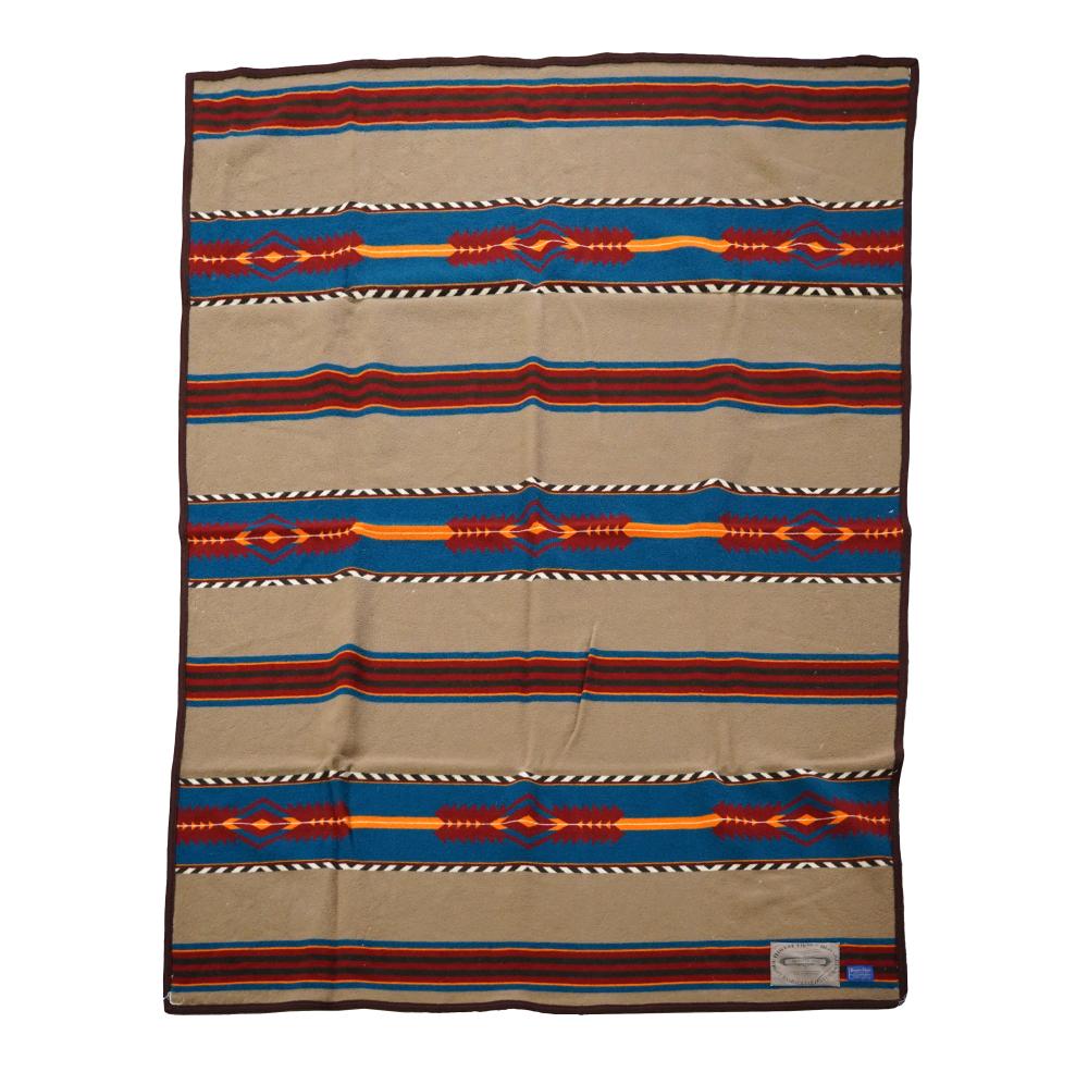 Appraisal: PENDLETON DEWEY TRADING CO WOOL BLANKETwith Beaver State Pendleton Woolen