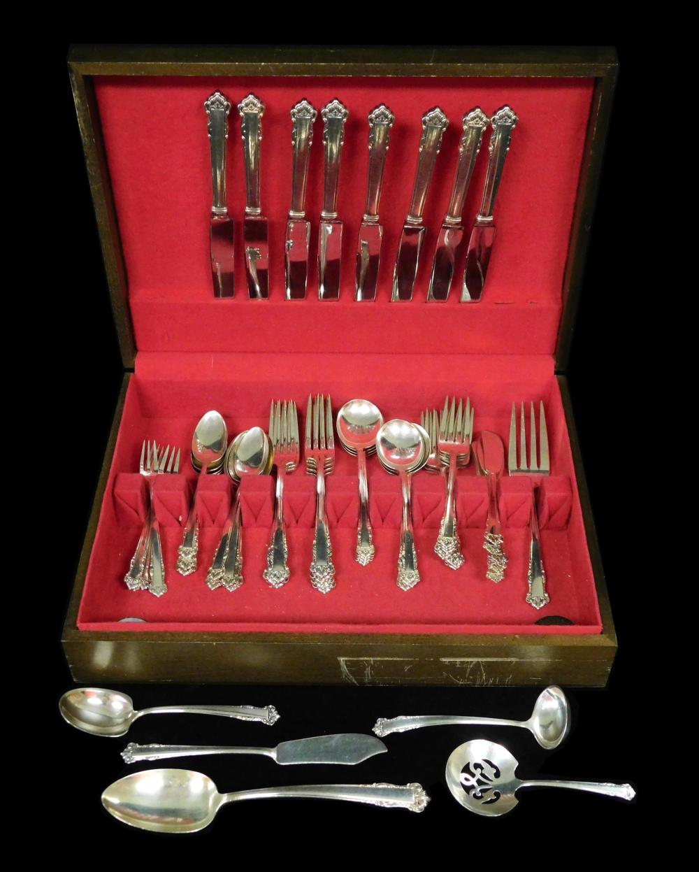 Appraisal: STERLING Sixty pieces of Lunt flatware English Shell pattern in