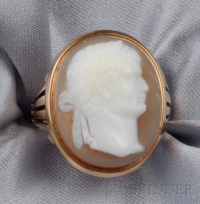 Appraisal: Antique Hardstone Cameo Ring depicting a garlanded warrior in profile