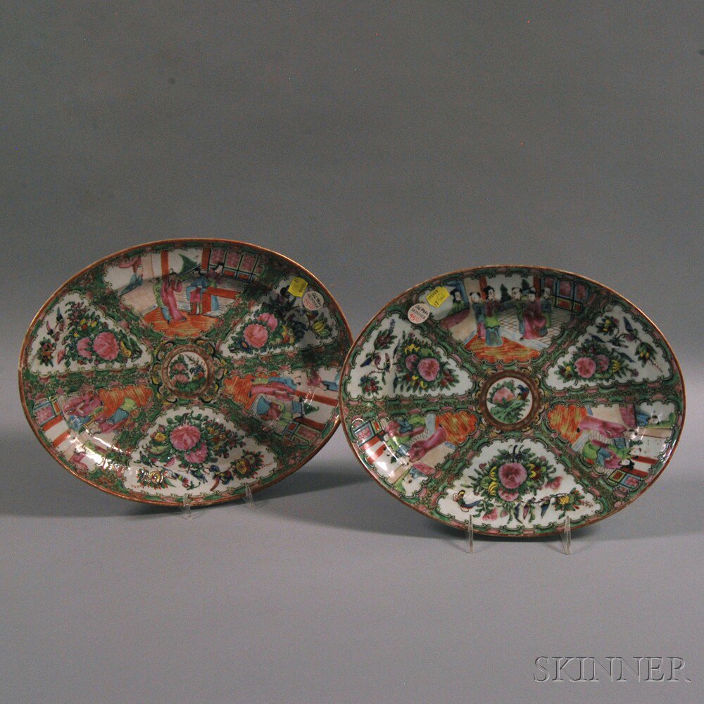 Appraisal: Two Oval Rose Medallion Porcelain Platters China late th century