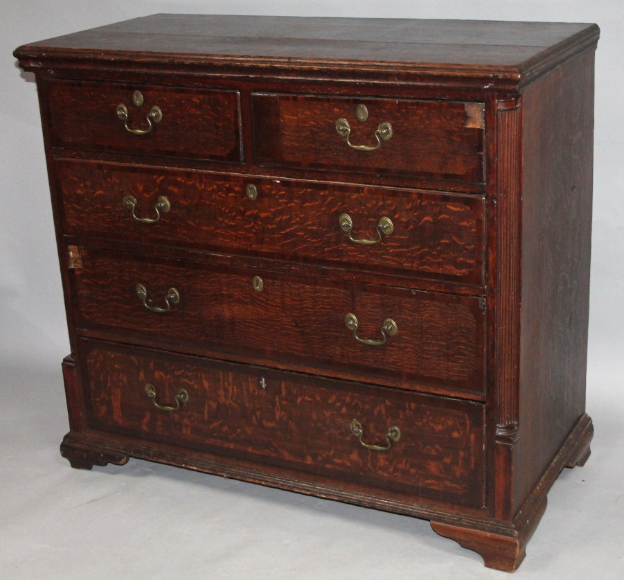 Appraisal: An thC oak chest of two short and three long