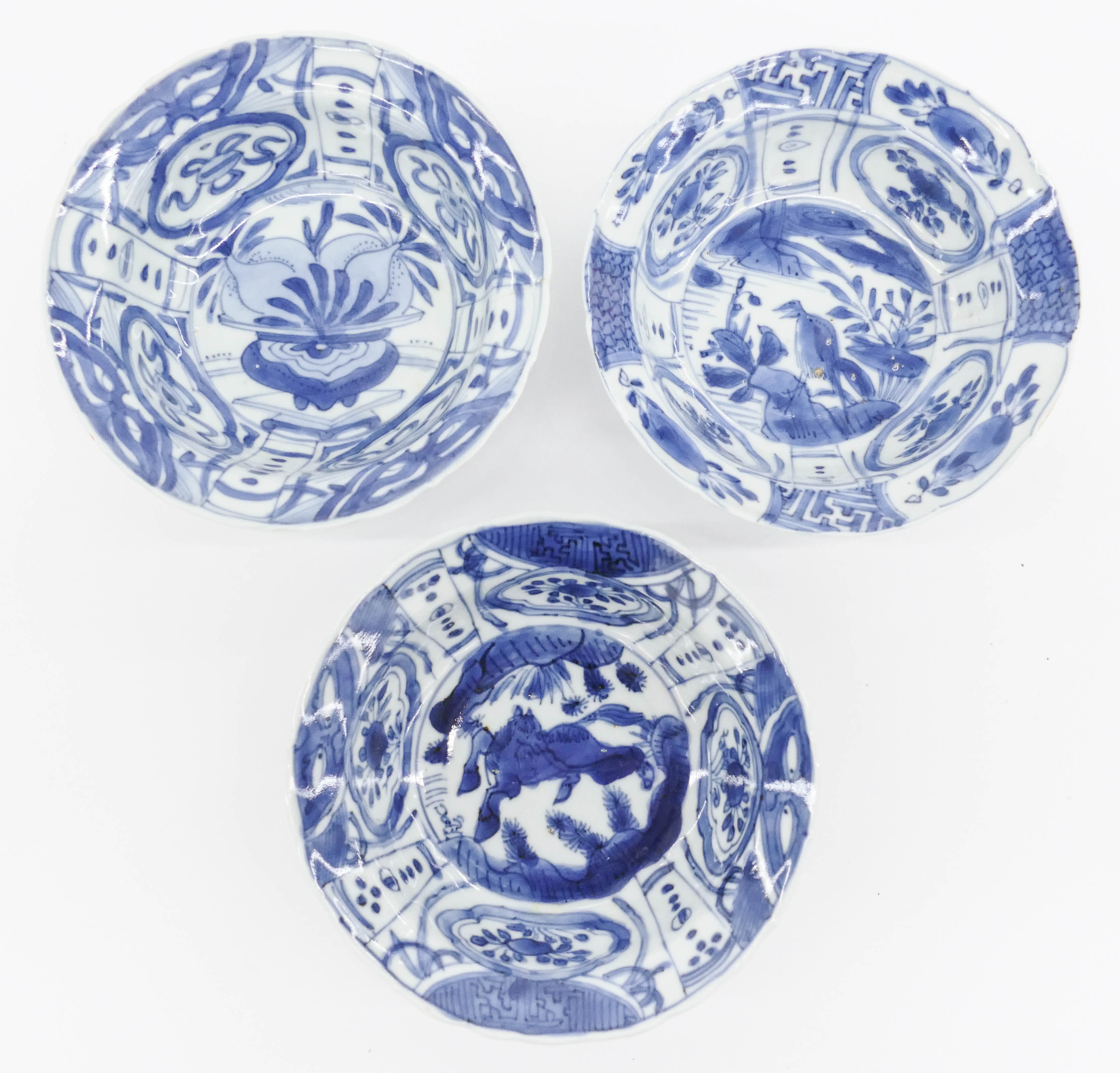 Appraisal: pc Chinese Ming Kraak Small Bowls ''x '' Blue and