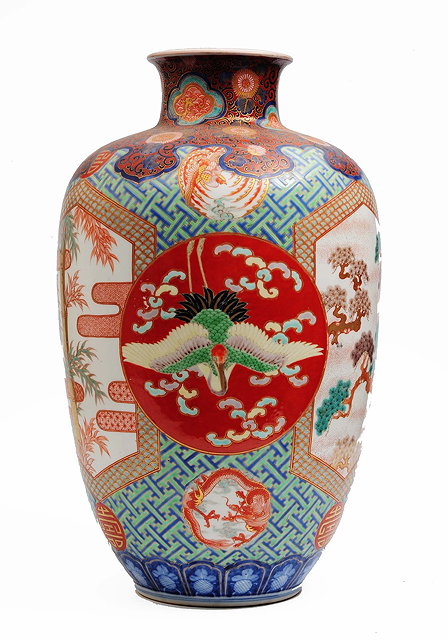 Appraisal: A Japanese Imari vaseMeiji - with panels of stork phoenix