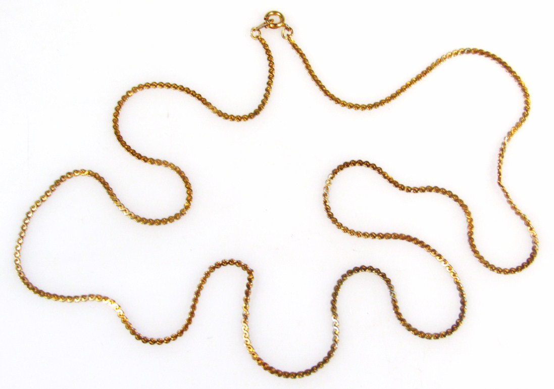 Appraisal: A slender link necklace with plain clasp Continental yellow metal