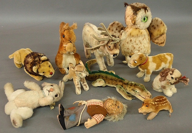 Appraisal: - Ten small Steiff animals c s TI reindeer rabbit