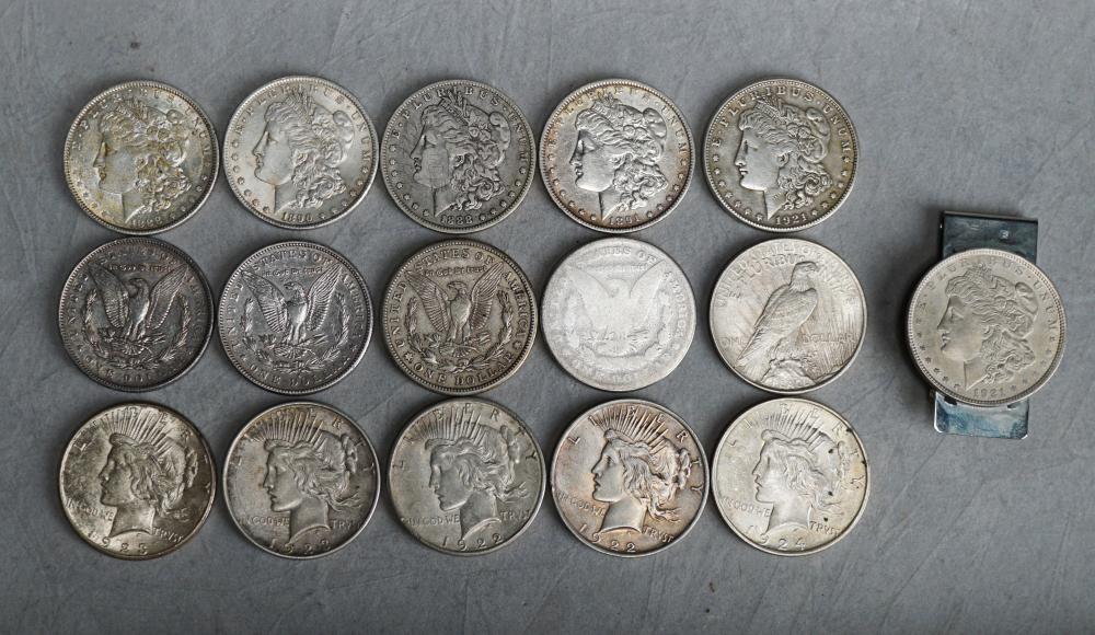 Appraisal: COLLECTION OF U S SILVER DOLLARSCollection of U S Silver