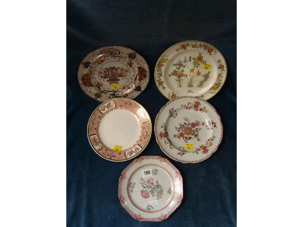 Appraisal: Five early th century Spode dessert plates in various Chinese