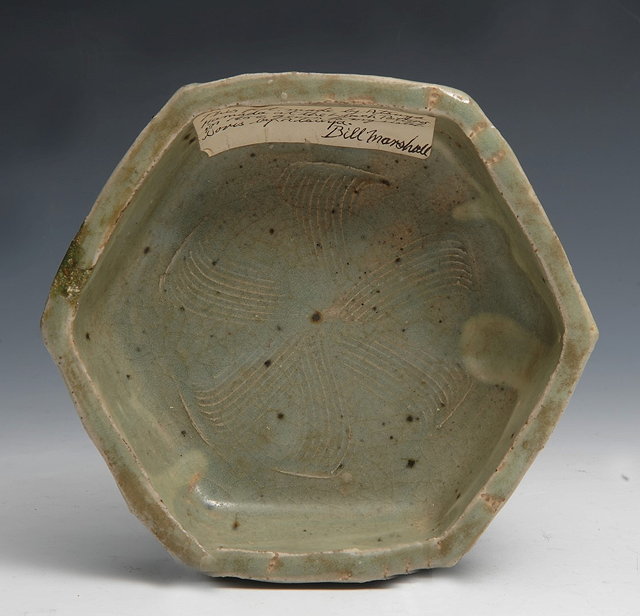 Appraisal: Atsuya Hamada Japanese - at Leach PotteryHexagonal dish combed decoration