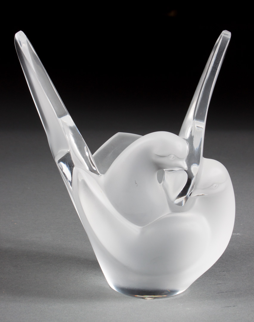 Appraisal: Lalique crystal Sylvie vase modeled as two entwined turtle doves