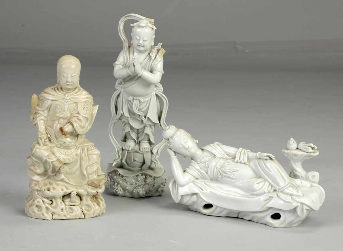 Appraisal: Chinese Porcelain Blanc de Chine Reclining Figure of Kwan YinCondition