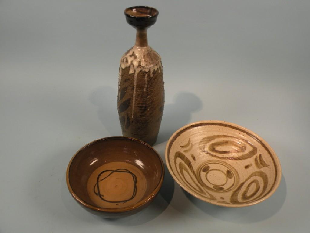 Appraisal: A Studio Pottery bowl decorated in brown on a beige