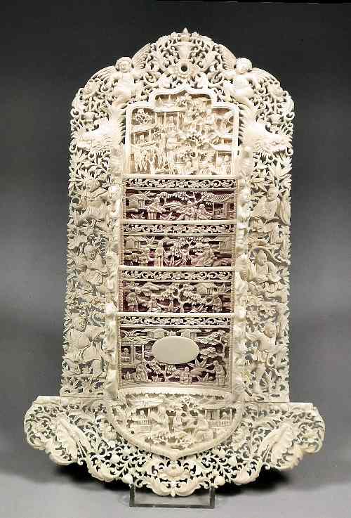 Appraisal: A good Chinese ''Cantonese'' ivory wall mounted card rack the