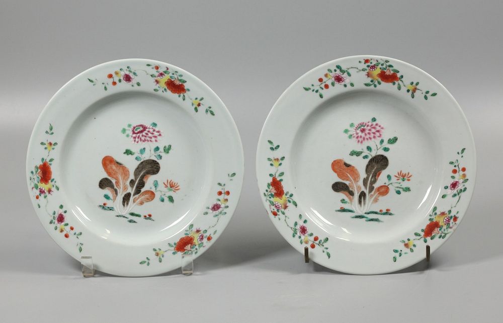 Appraisal: pair of Chinese export plates possibly th c pair of