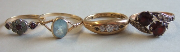 Appraisal: An ct gold and diamond set ring mounted with cushion