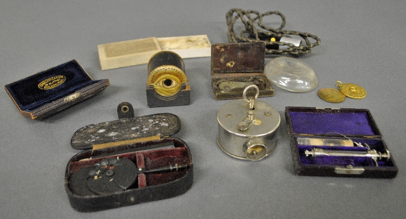 Appraisal: - Grouping of small th c medical instruments incl a