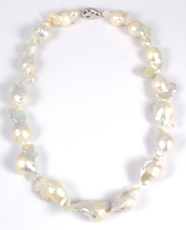 Appraisal: FRESHWATER BAROQUE PEARL NECKLACE strung with white baroque pearls Necklace