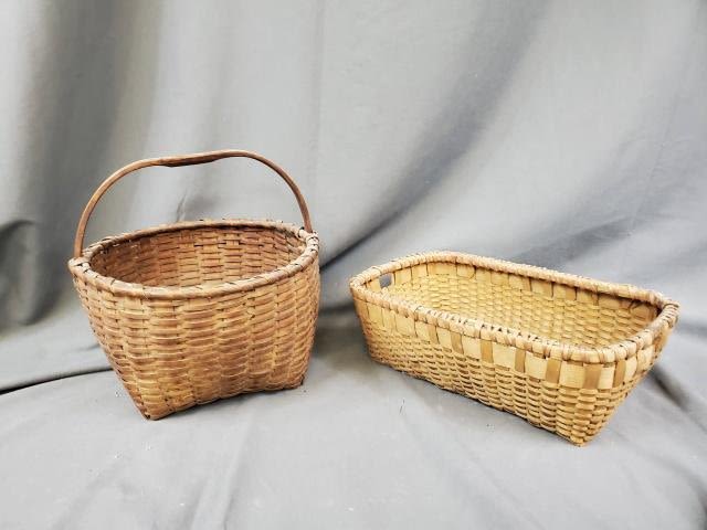 Appraisal: Cats Head basket measures inches in diameter and inches tall