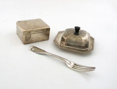 Appraisal: A mixed lot of silver items various dates and makers