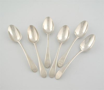 Appraisal: A set six George III Old English pattern teaspoons by