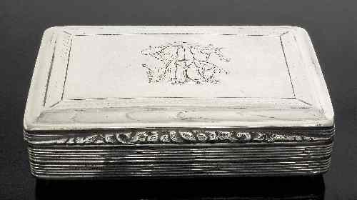 Appraisal: A William IV silver rectangular snuff box with reeded sounds