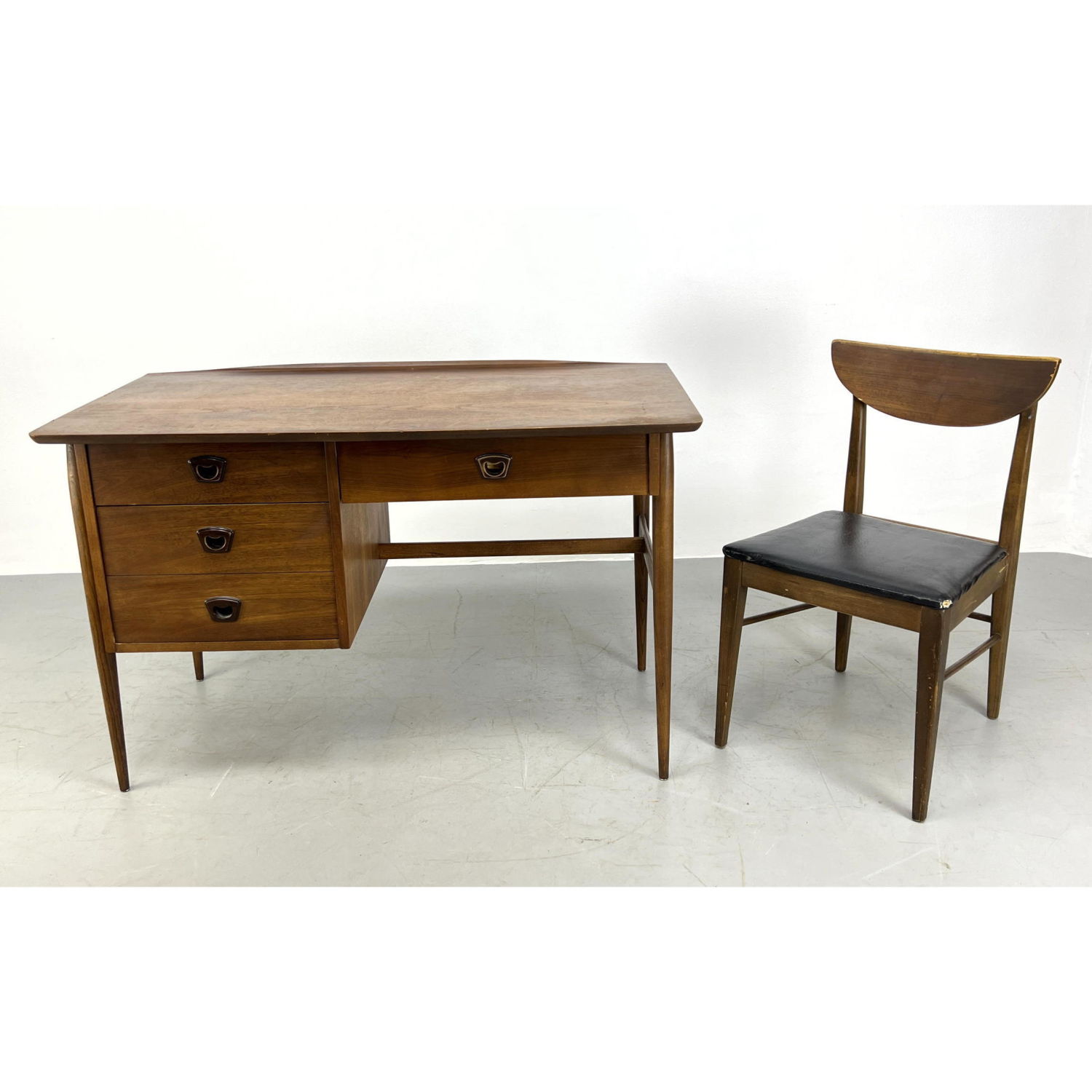 Appraisal: BASSETT American Modern Walnut Desk and Chair Dimensions H inches