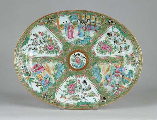 Appraisal: ROSE MEDALLION PLATTER Standard decoration with figures and flowers SIZE