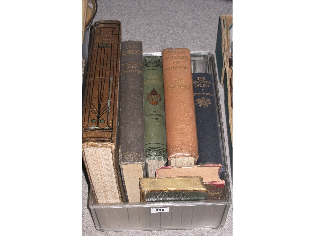 Appraisal: Box of books