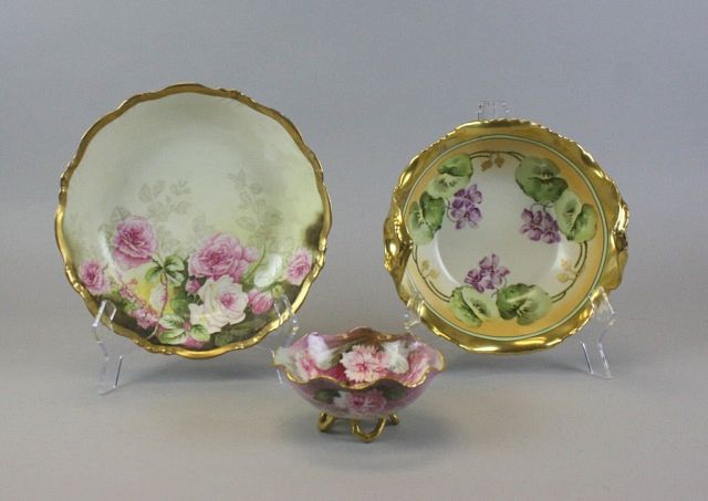 Appraisal: Elite Limoges Porcelain Bowls hand painted Limoges porcelain bowls All