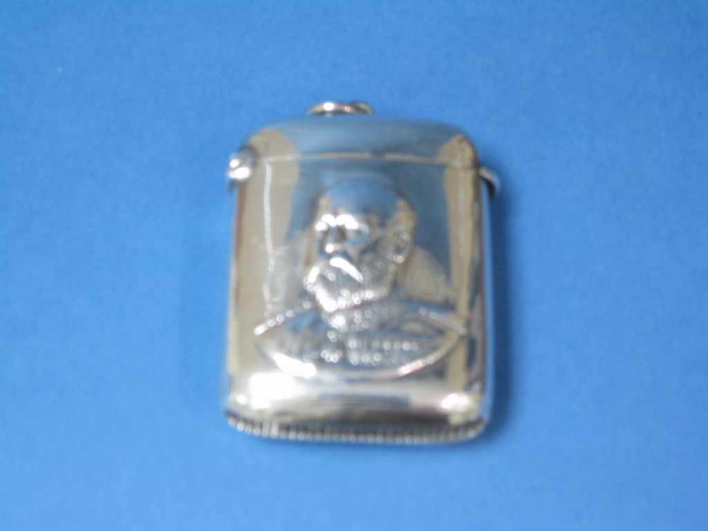 Appraisal: An Edward VII Vesta Case with bust of Edward VII