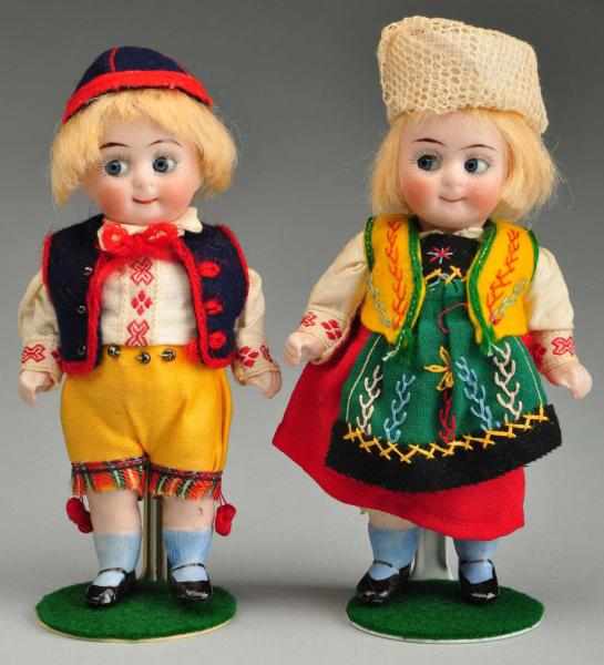 Appraisal: Pair of Kestner All Bisque Googly Dolls Description Incised on