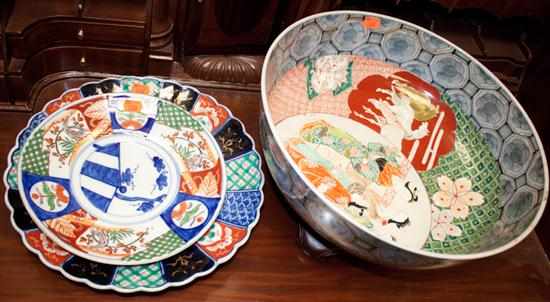 Appraisal: Japanese Imari porcelain bowl and similar charger and plate Estimate