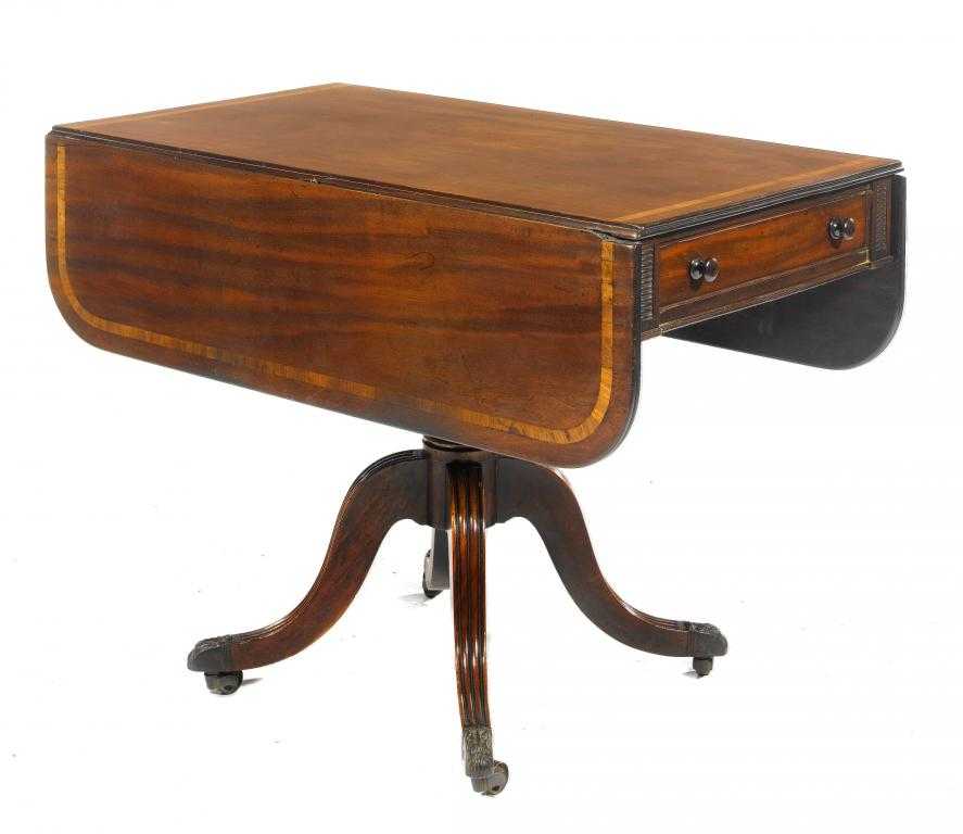 Appraisal: A GEORGE IV MAHOGANY TABLE the rosewood banded drop leaf