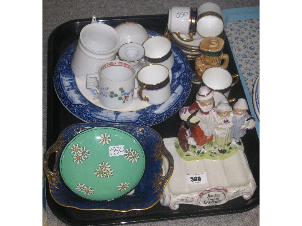 Appraisal: Tray lot of assorted ceramics to include Royal Doulton Wedgwood