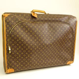 Appraisal: Louis Vuitton Monogram Pullman Suitcase Louis Vuitton Monogram Pullman Suitcase