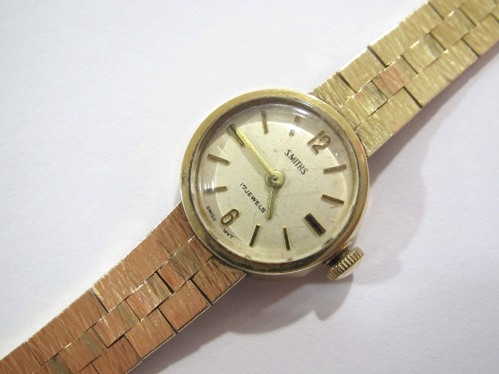 Appraisal: A ladies mid th century ct gold Smith wrist watch